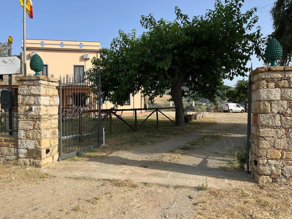 Villa Mama Lina Patti Exterior foto